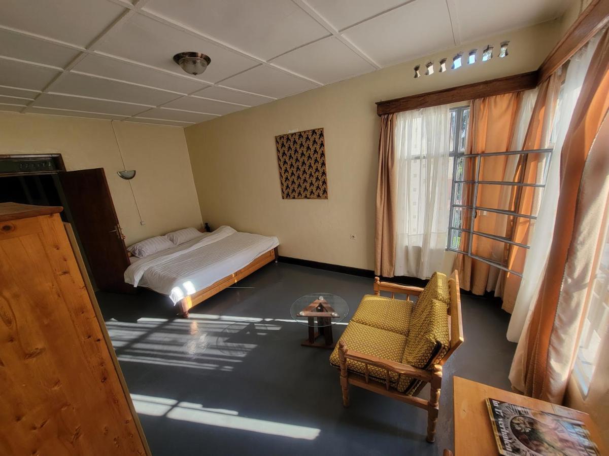 Maddy'S Kitchen And Accomodation Gisenyi Exterior foto