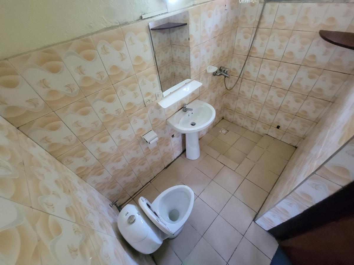 Maddy'S Kitchen And Accomodation Gisenyi Exterior foto